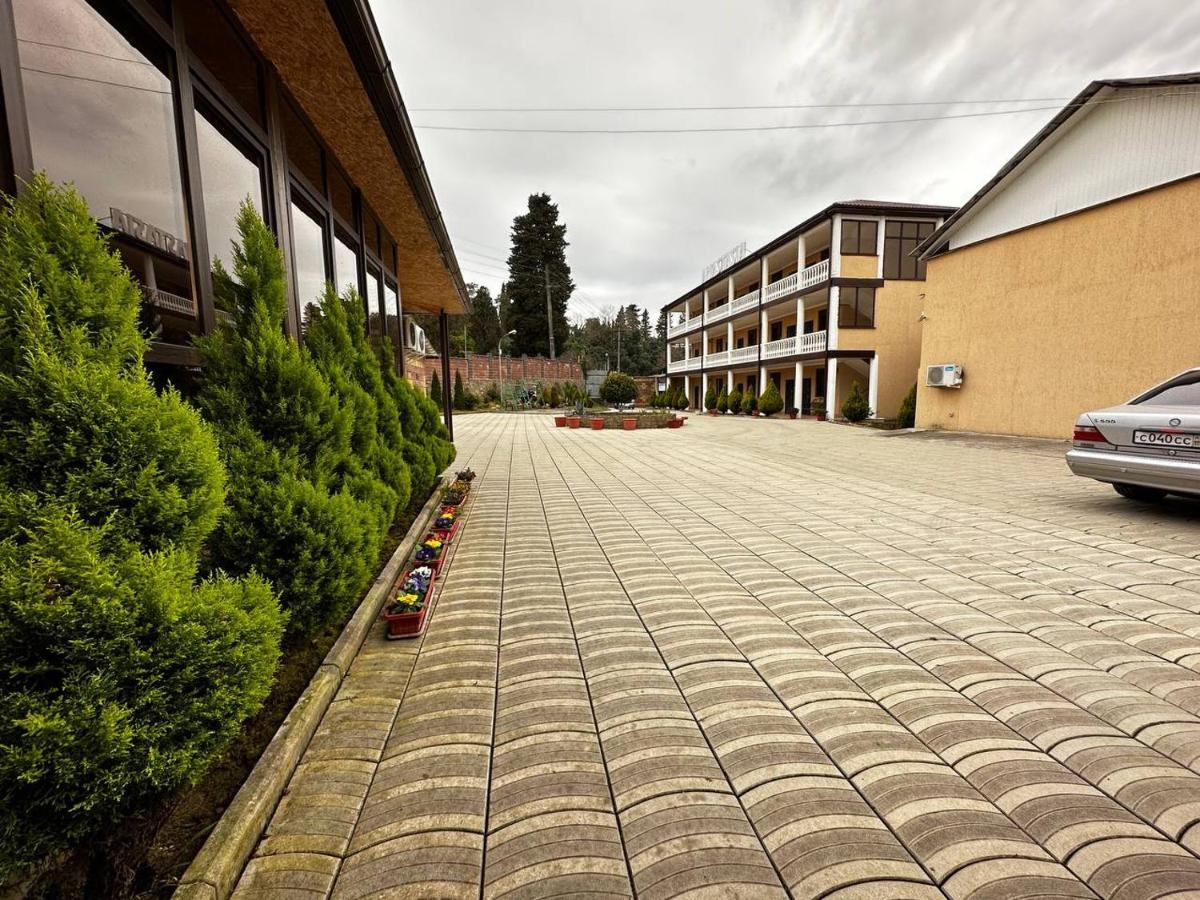 Anastasia Gudauta Exterior foto
